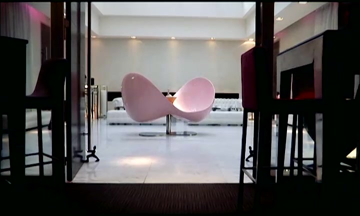 Les fauteuils roses · générique