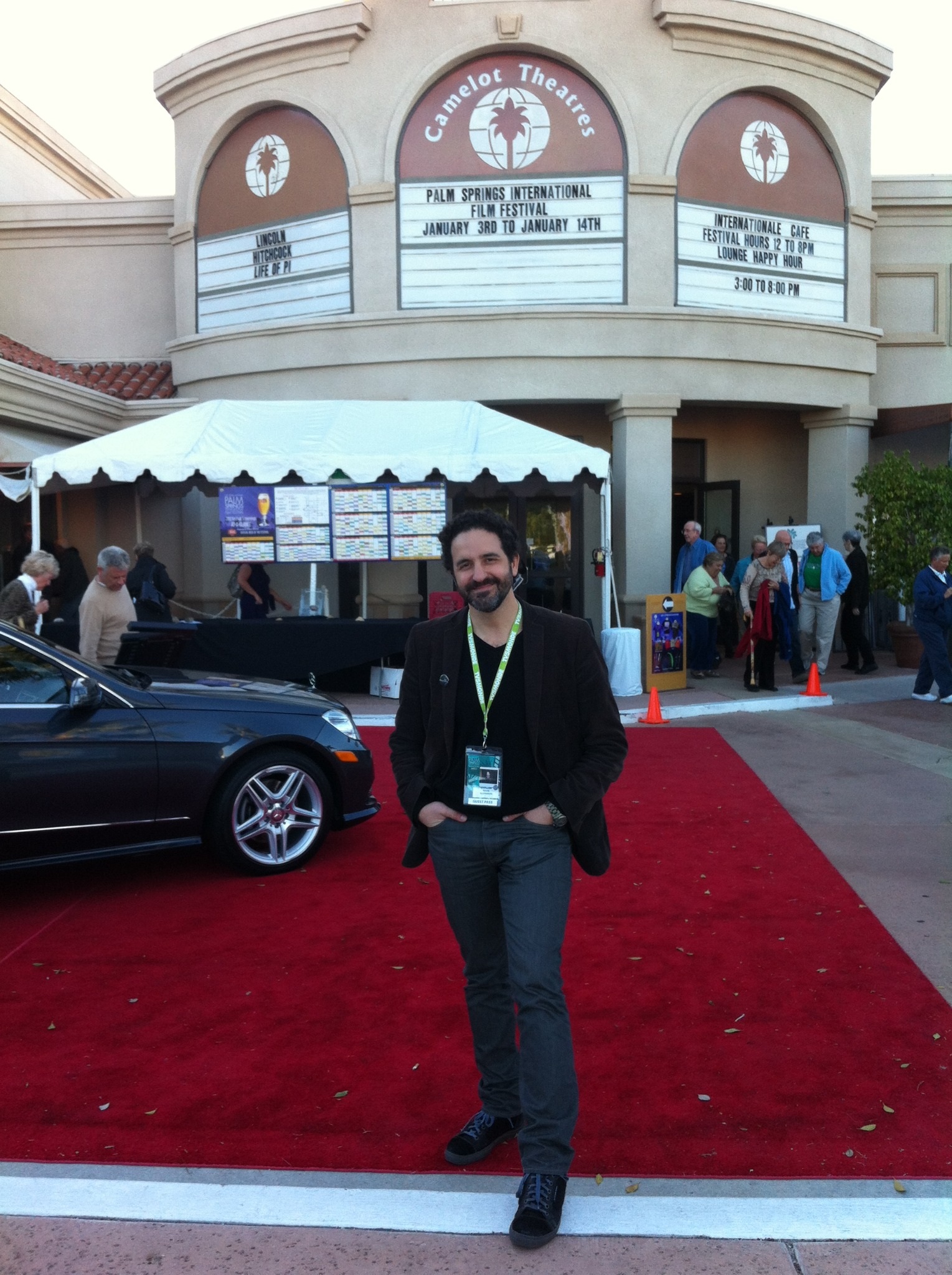 Emmanuel Saada devant le cinéma · Palm Springs · 2013